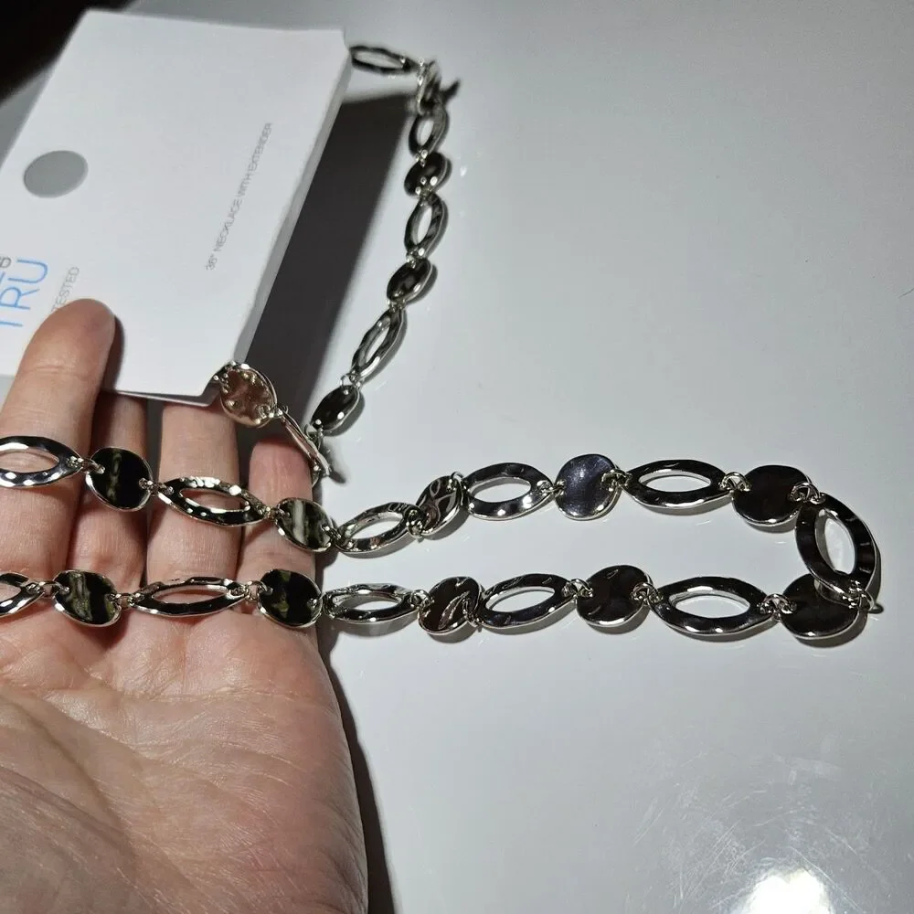 Time And Tru Silver Tone Chunky Chain Necklace 36